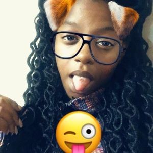 Meet your Posher, Marketa